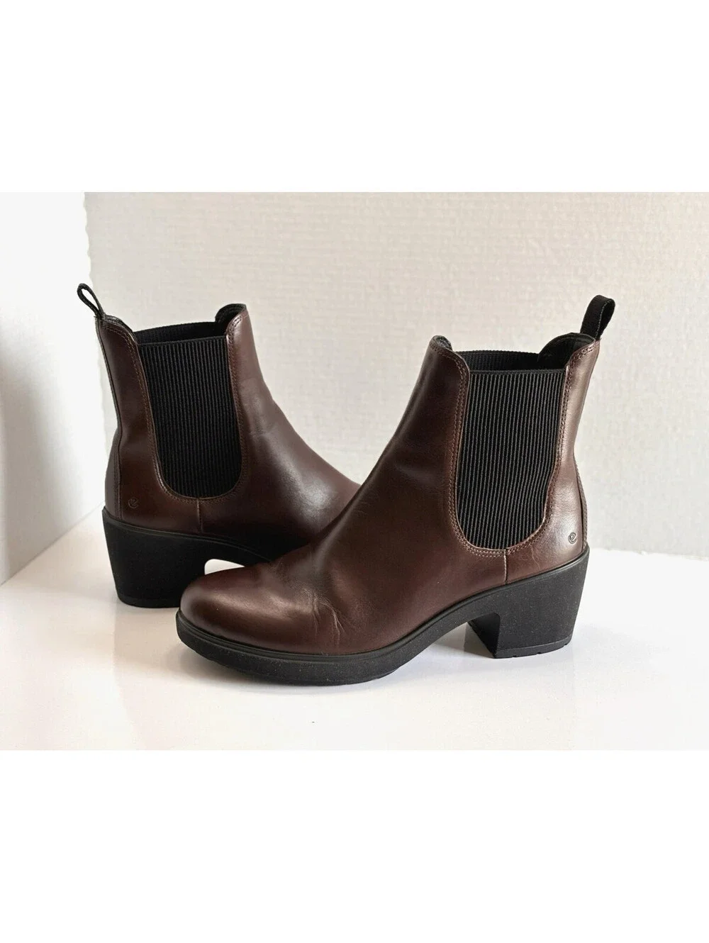 ECCO Metropole Zuric Chelsea Ankle Boots Women's Sz 9.5 Brown Leather Block Heel